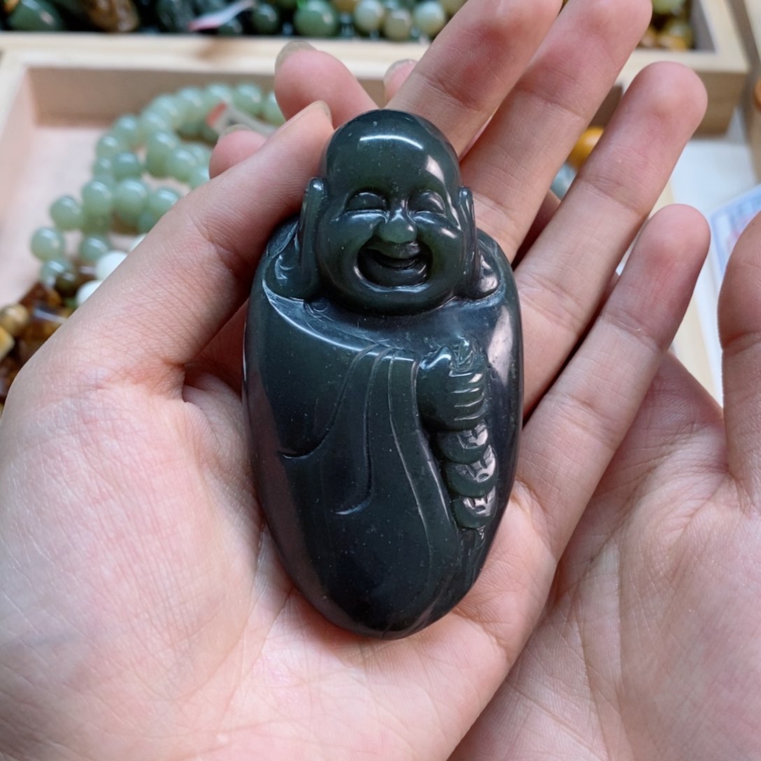 透闪石质玉手串未镶嵌