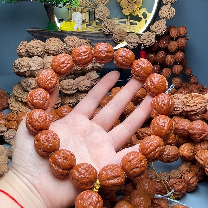 枫***哥文玩核桃手串水晶