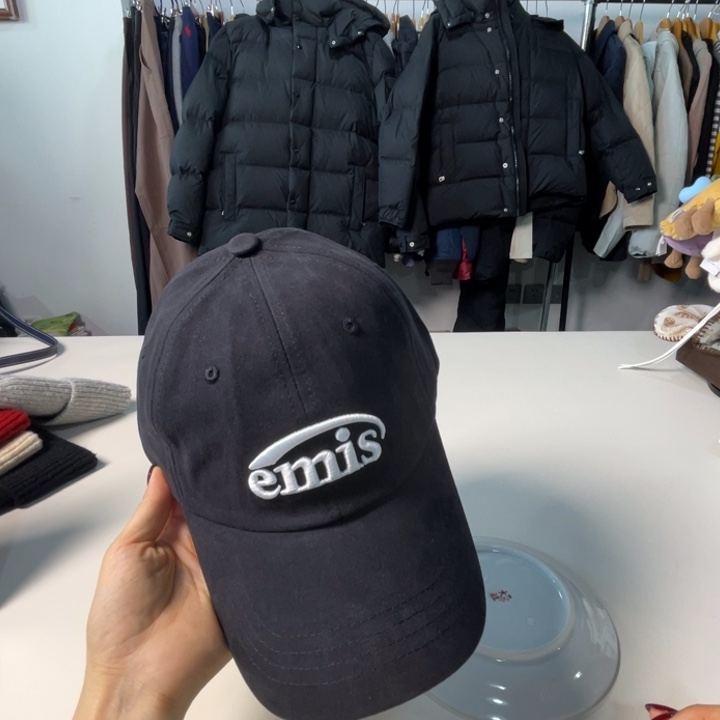 瓷片88。。。。。。。。。。。。。