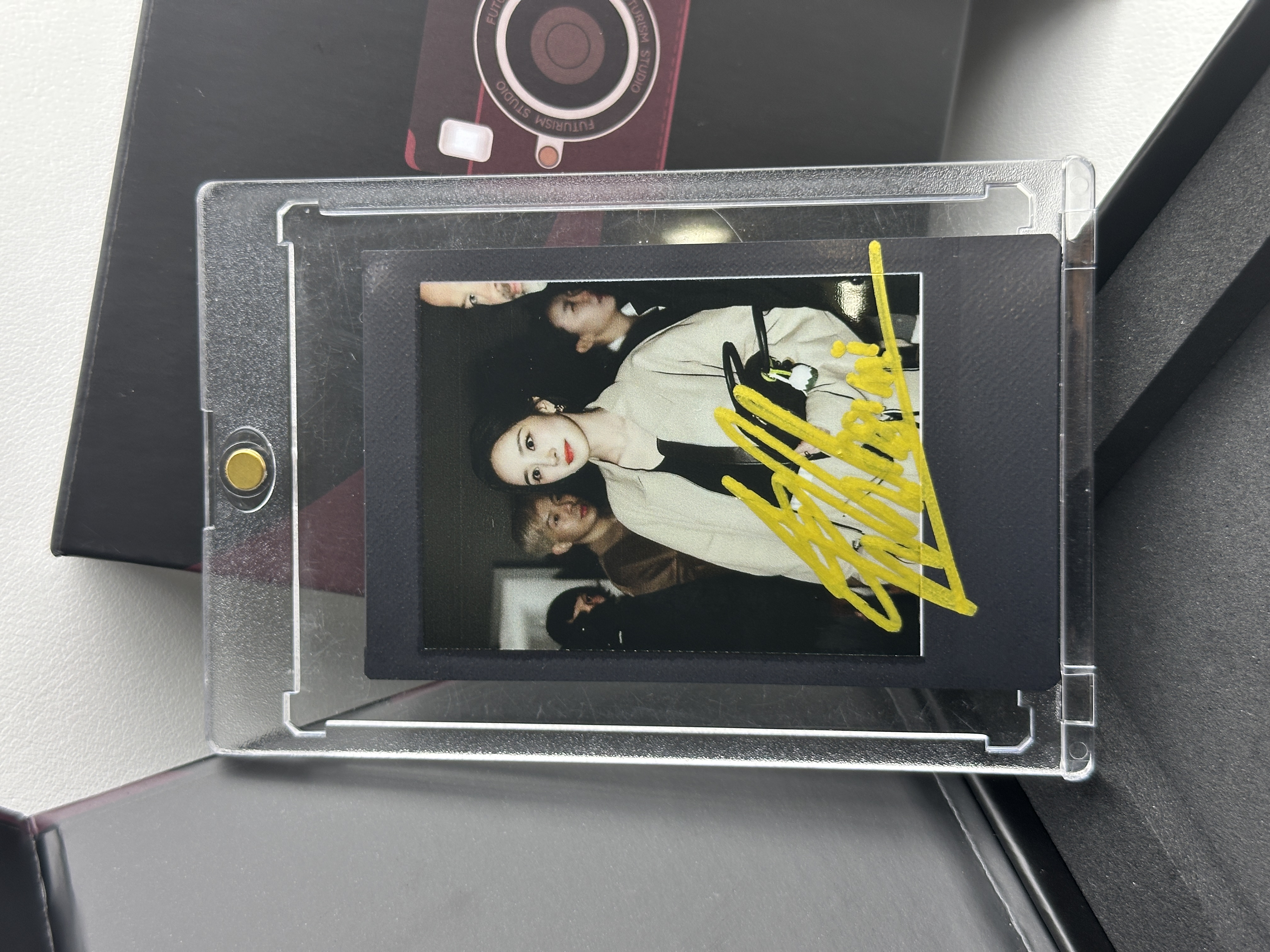 Z6609 【杨幂】 签名正品拍立得照片 黑边