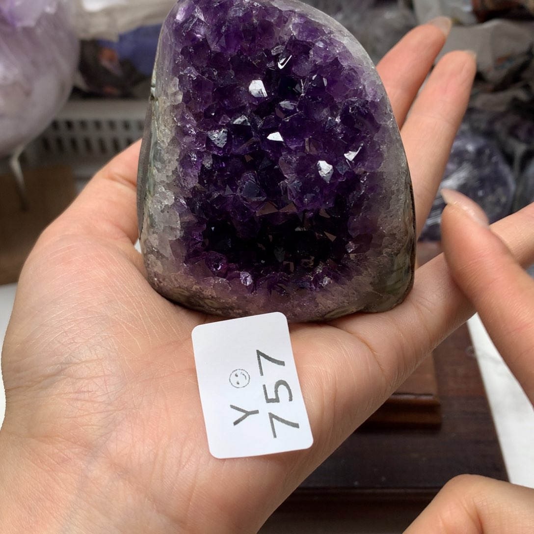 水晶摆件未镶嵌水晶