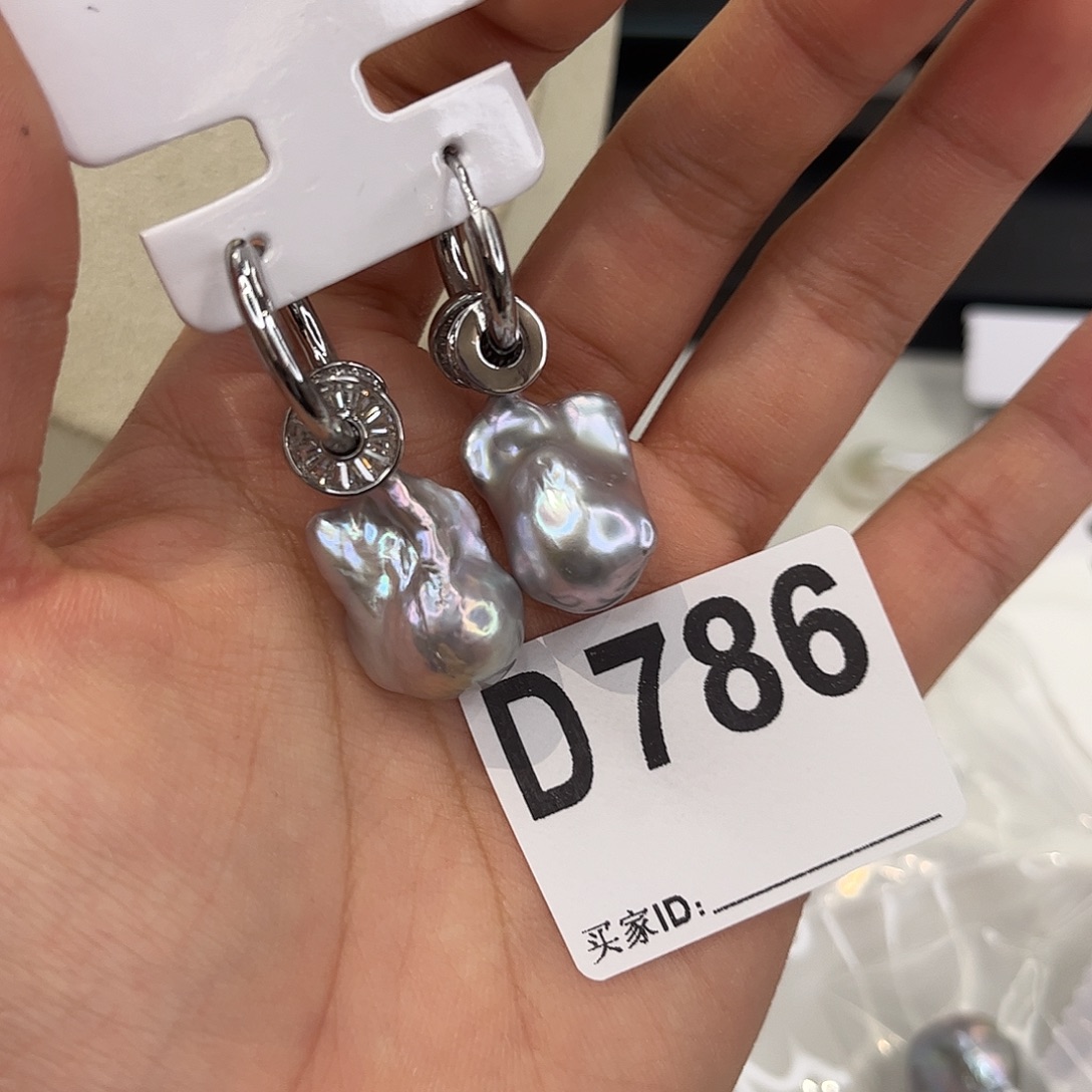 合金淡水珍珠耳饰