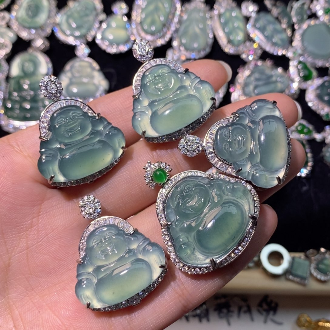 养****翡翠未镶嵌颈饰天然