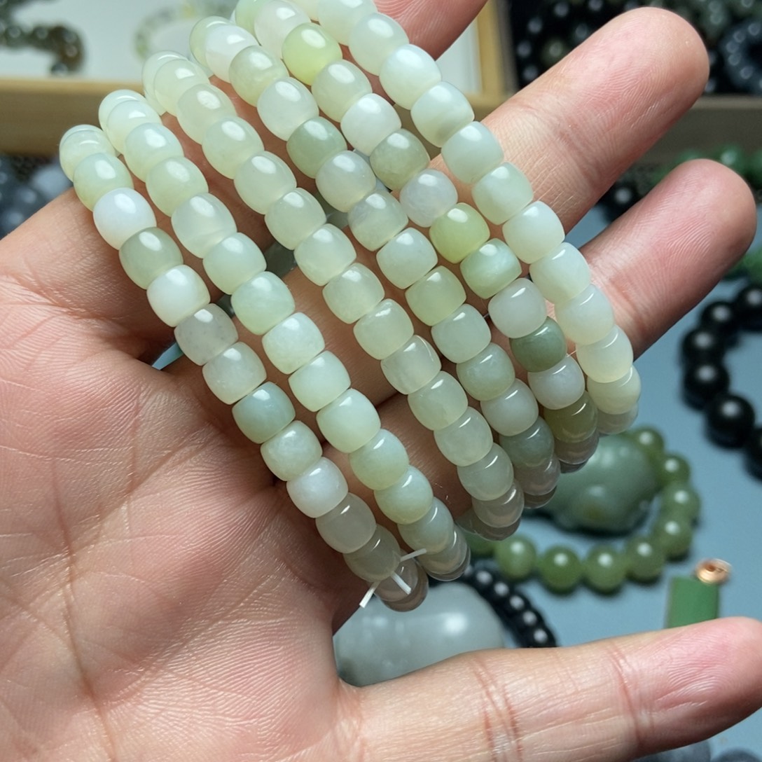 和田玉（糖玉）未镶嵌手链
