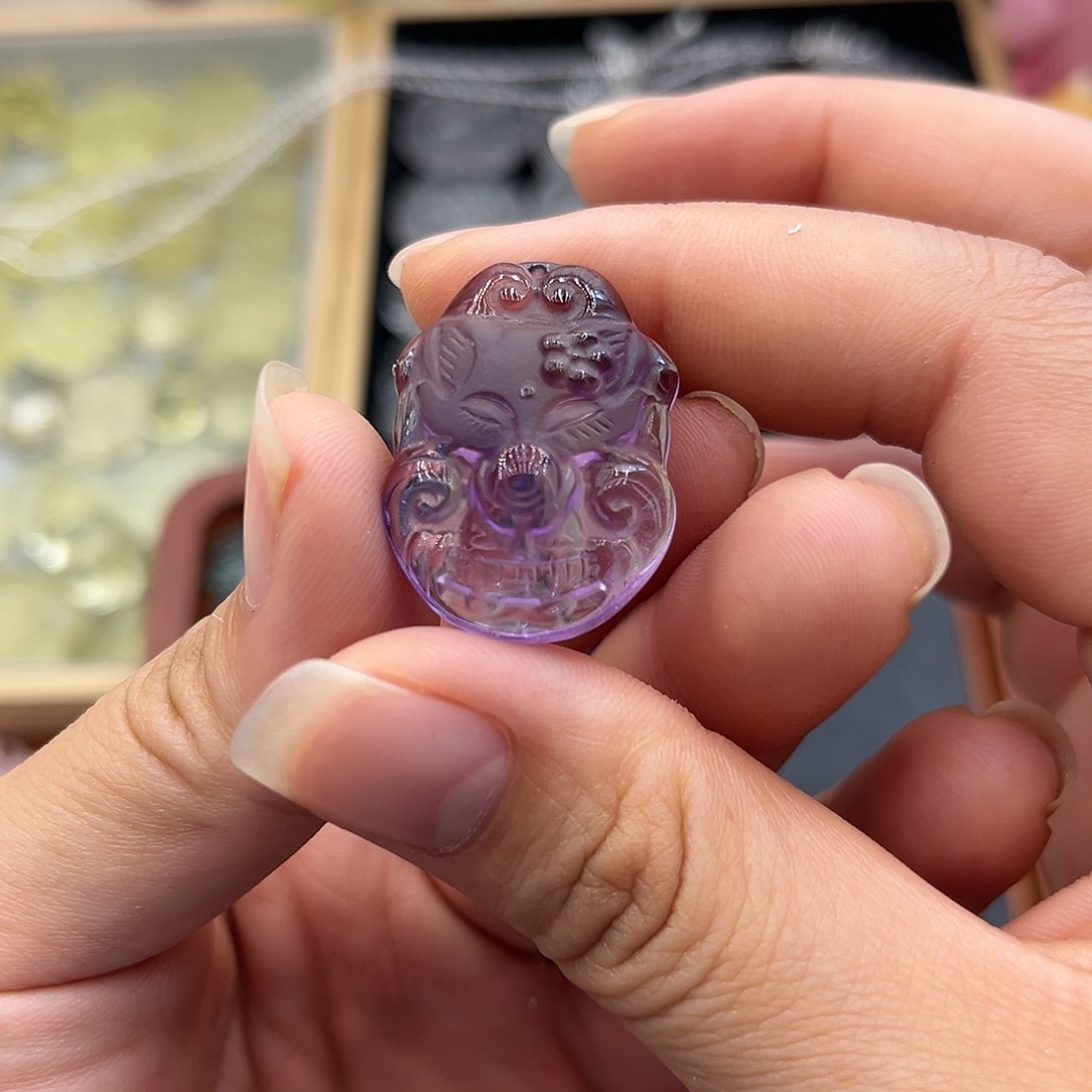 未镶嵌颈饰紫晶水****紫水棒棒糖1