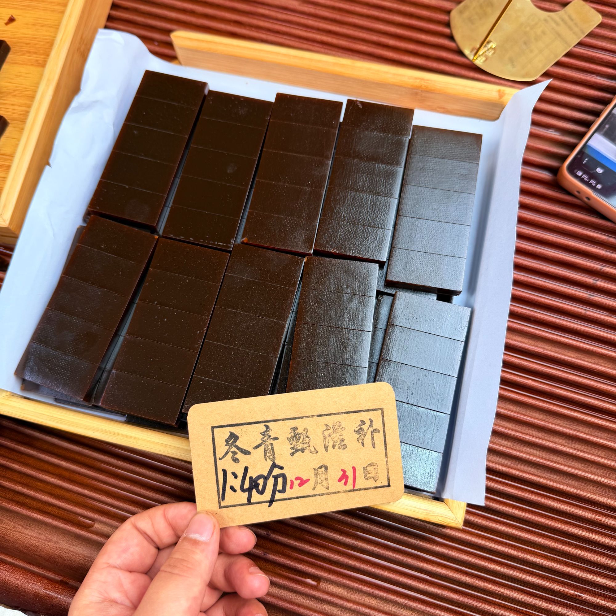 东阿阿胶块 驴皮古法熬制 胶香十足 可口含炖汤冬青滋补