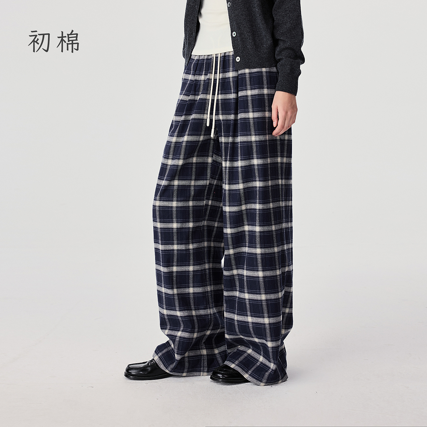 棉仓【初棉】-25秋绒感休闲格纹抽绳腰阔腿裤366618018