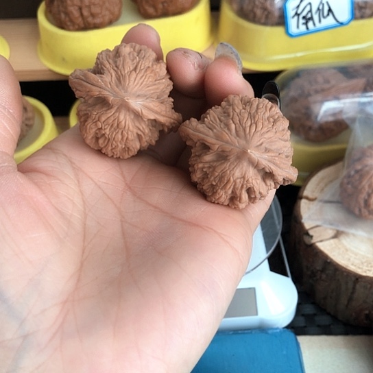 核桃文玩核桃麦虎