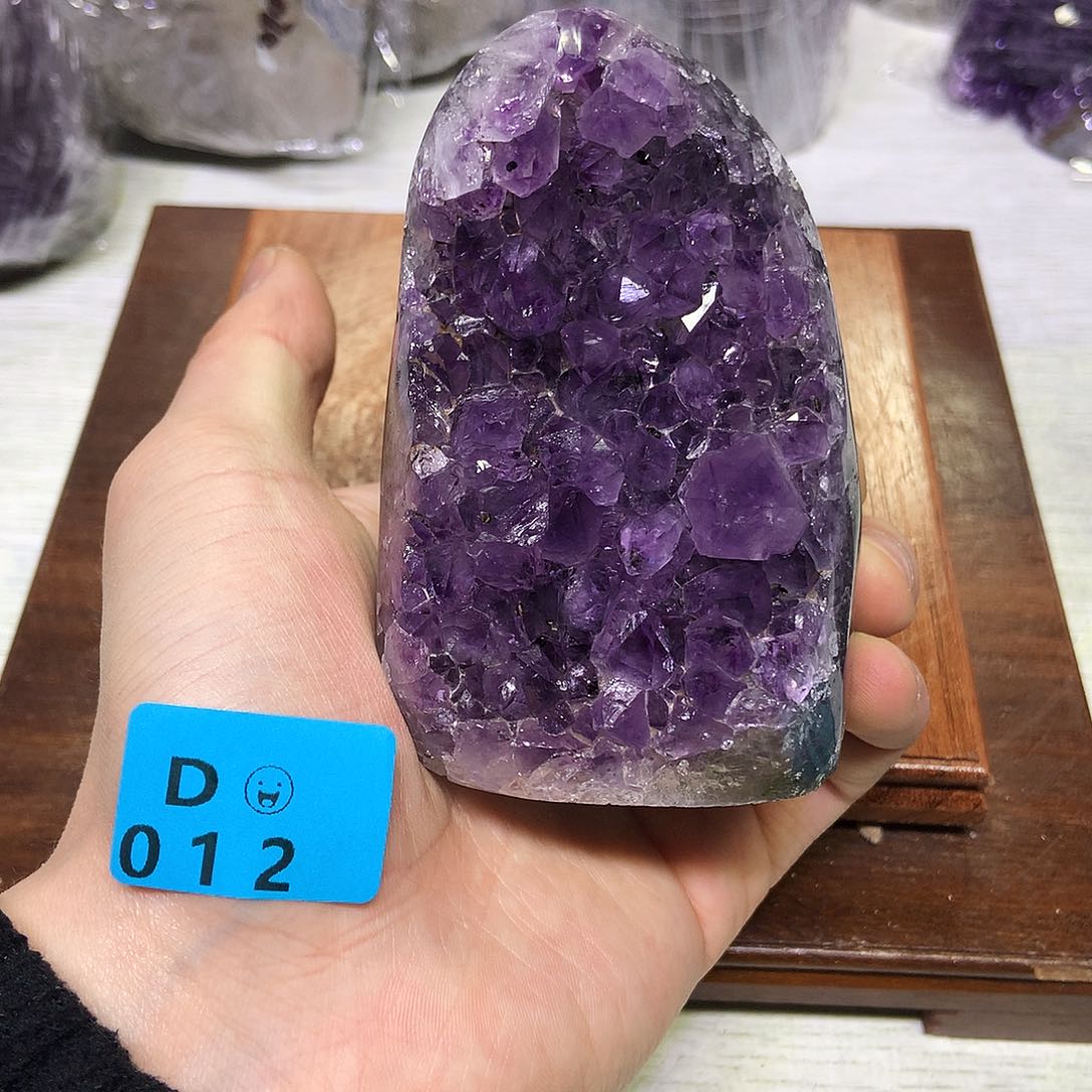 紫晶大型摆件（非配饰）未镶嵌
