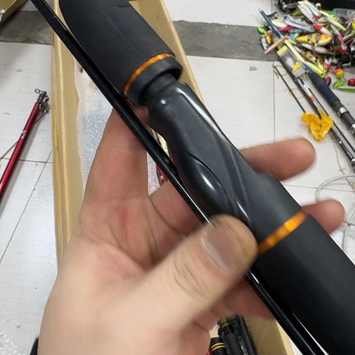 水***哥碳素1.8m以下鱼竿8888