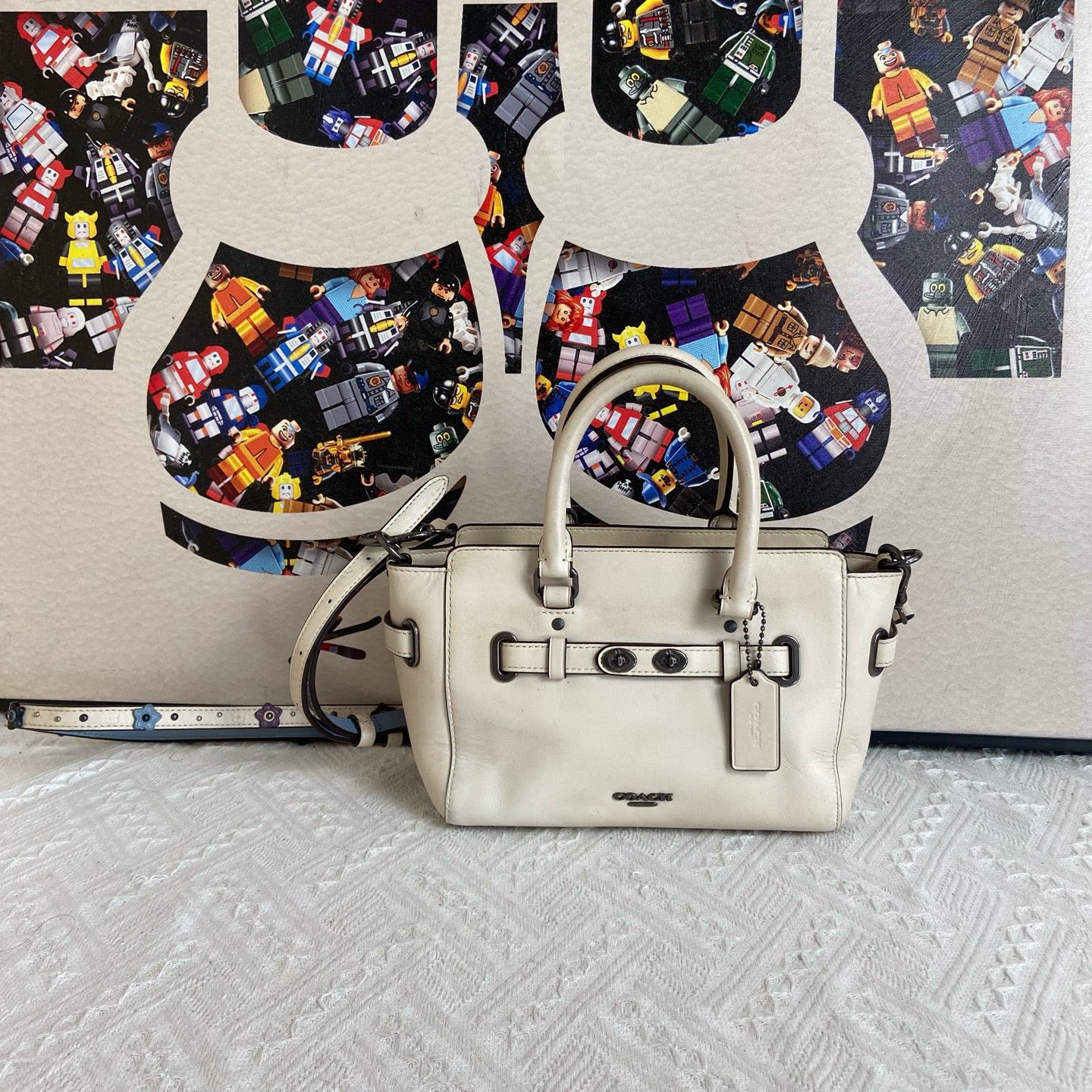 95新 COACH/蔻驰 19728斜挎包