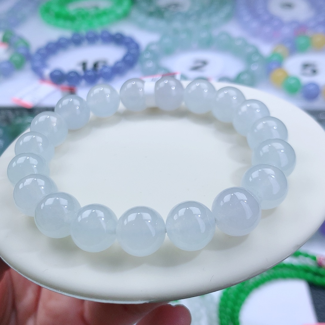 翡翠手串未镶嵌卡10