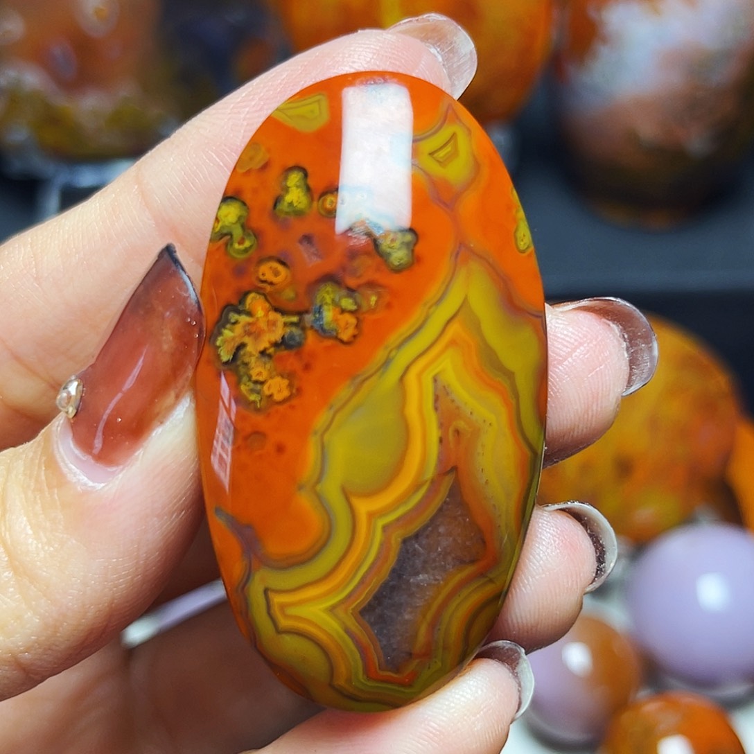 未镶嵌颈饰玛瑙/玉髓