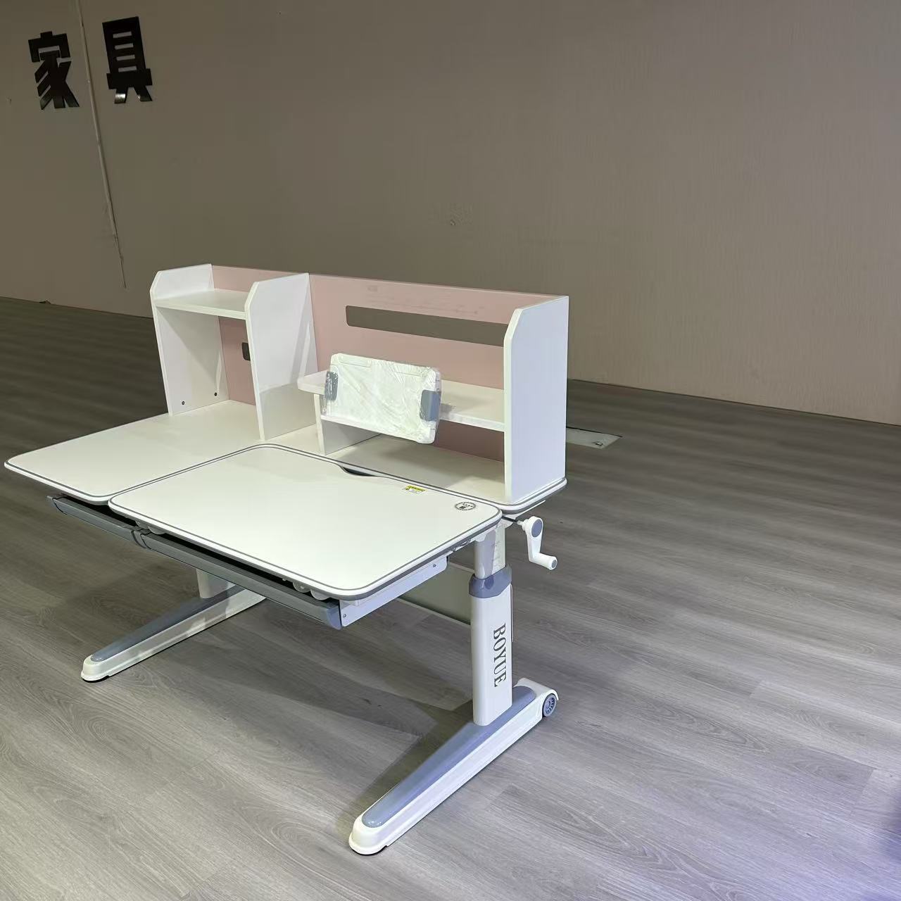 手摇升降实木学习桌