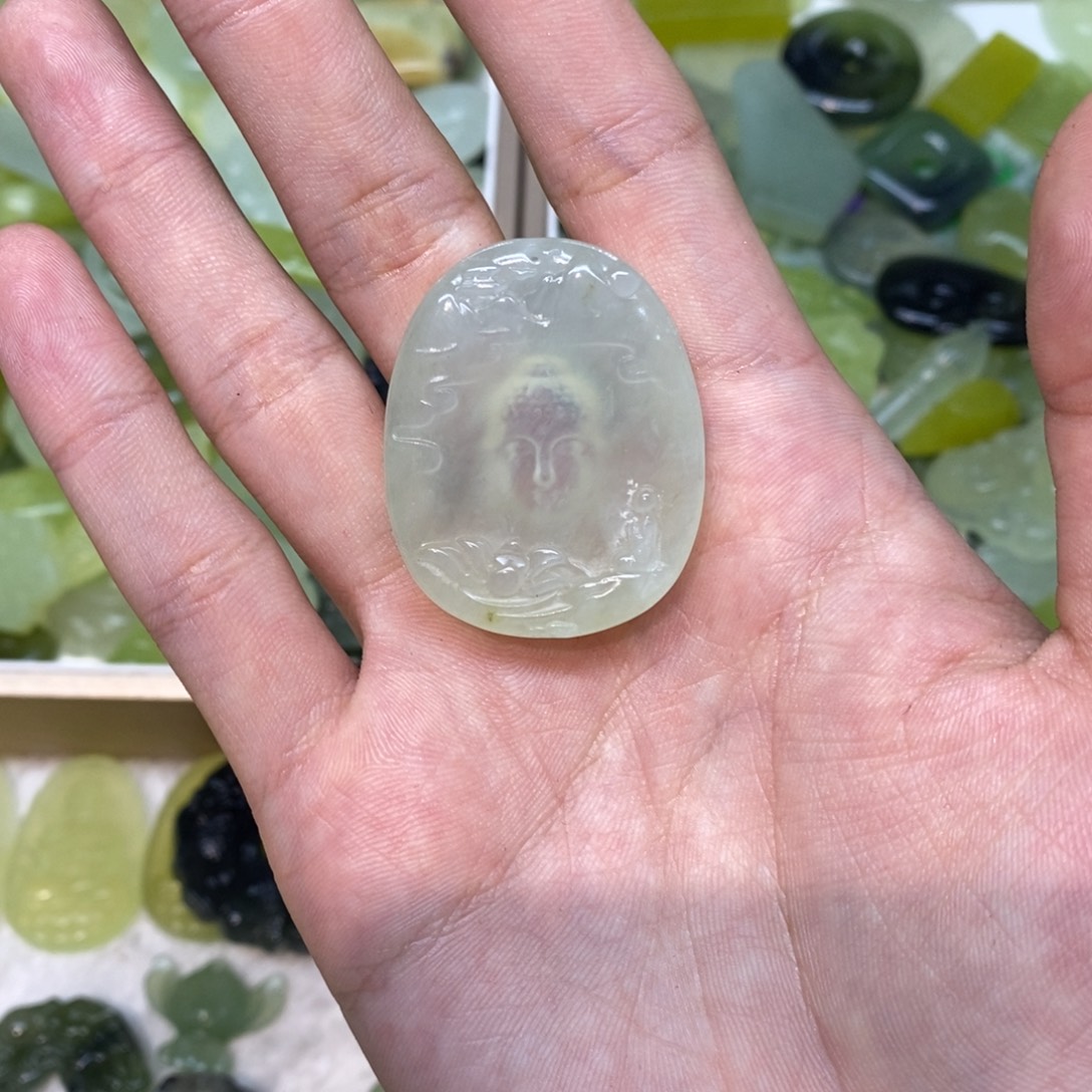 岫玉未镶嵌吊坠(不含链)