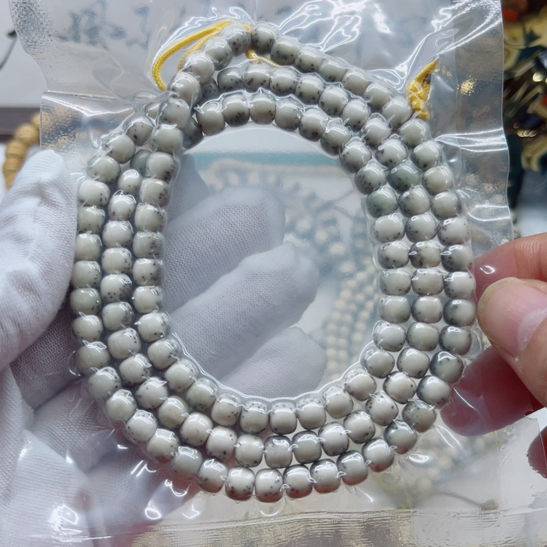 星月菩提手串上****蟆76河豚