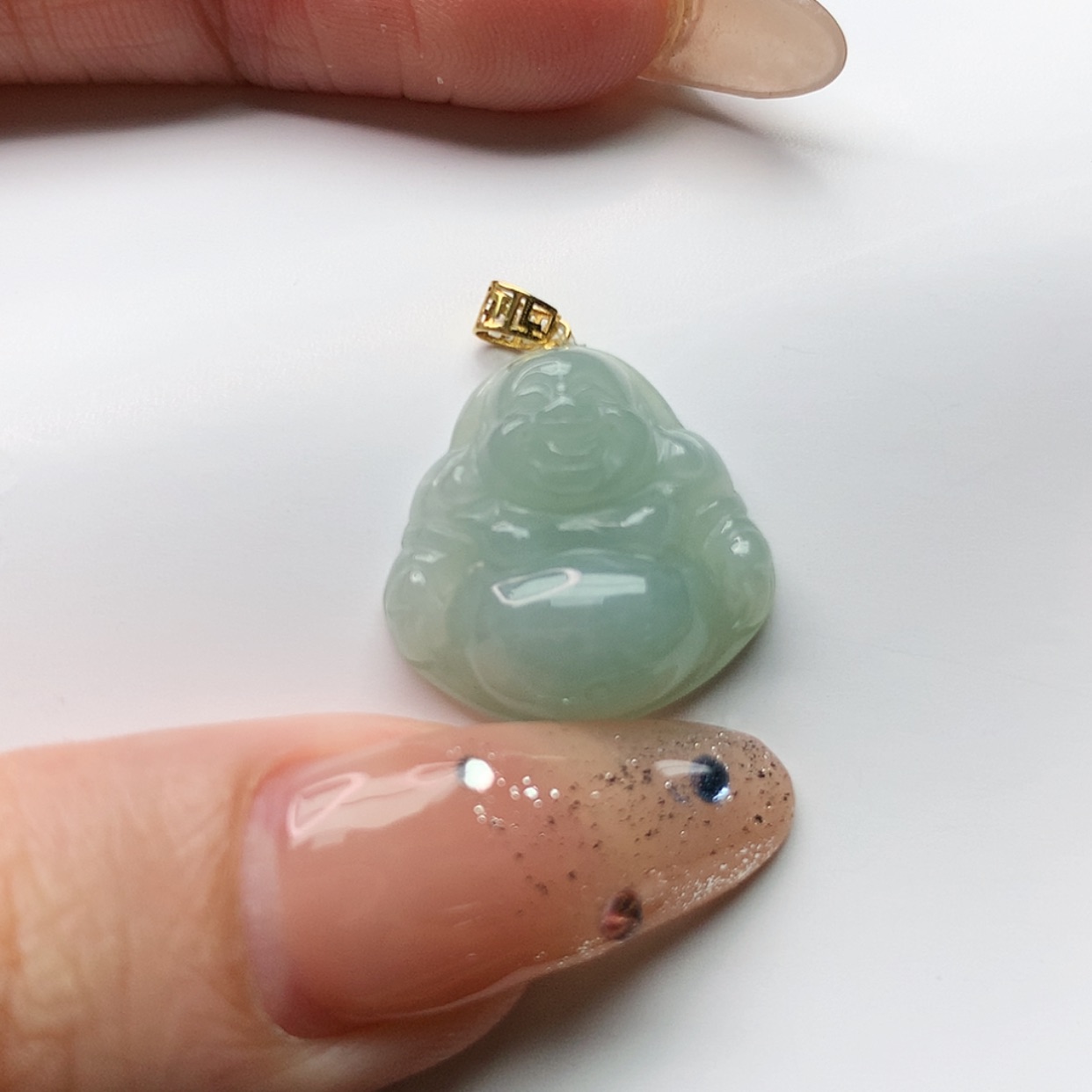 【闪购商品】翡翠18K金镶嵌颈饰111……