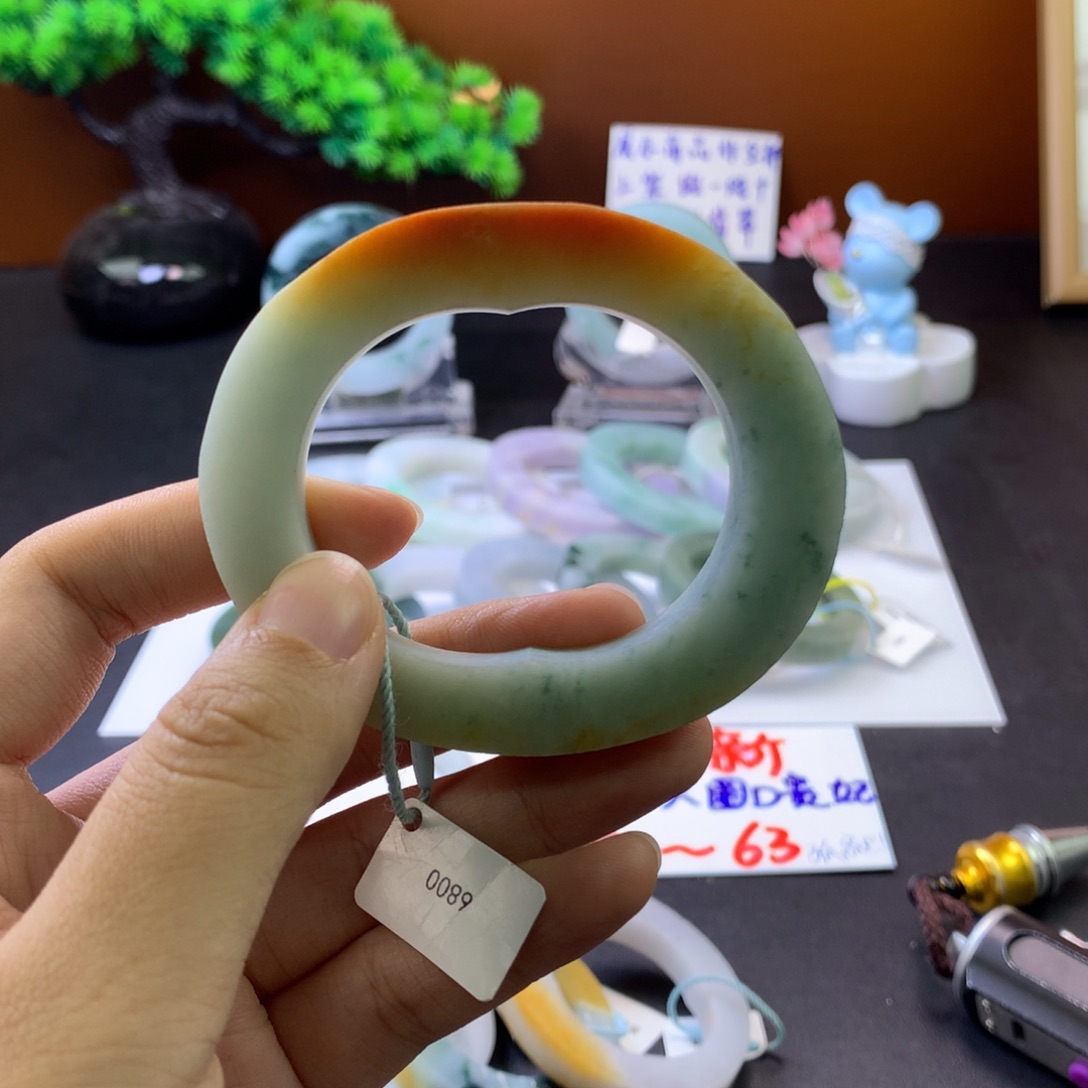 定制翡翠手镯未镶嵌花**朵