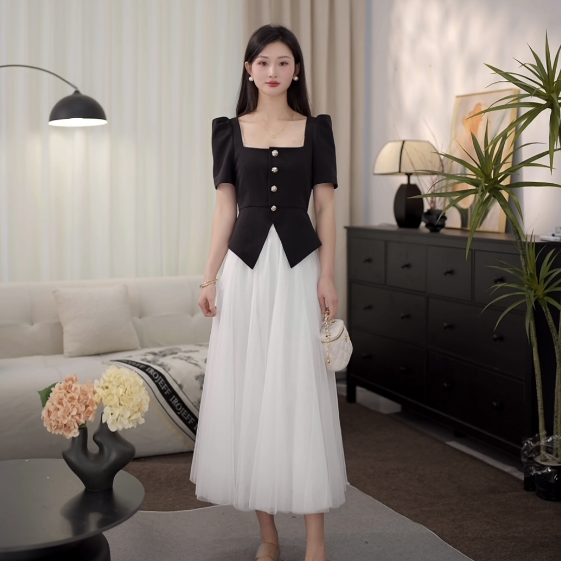 拉夏贝尔/25夏季新款气质时尚气质优雅短袖上衣+半裙 12625 ZCK