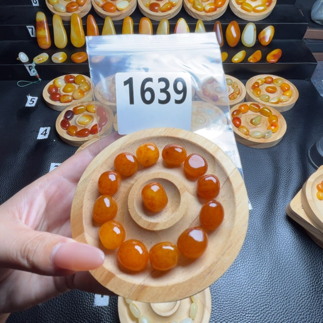 涞***产手串未镶嵌和田玉