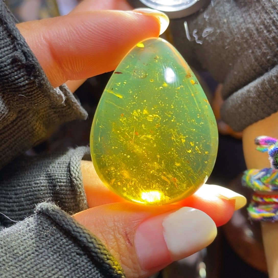 琥珀未镶嵌裸石珀