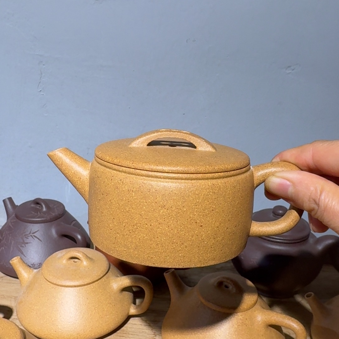 段泥茶壶黄金段185毫升左右