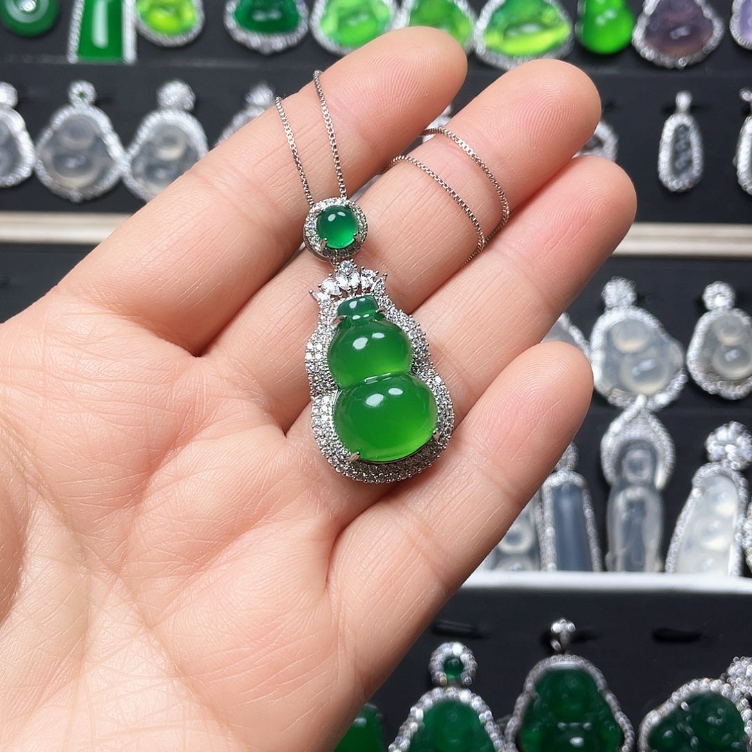 玛瑙/玉髓颈饰合金