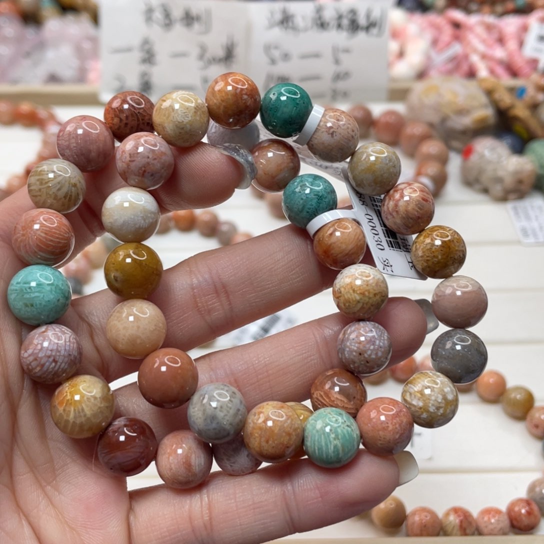 未镶嵌手链硅化玉逆**翔041