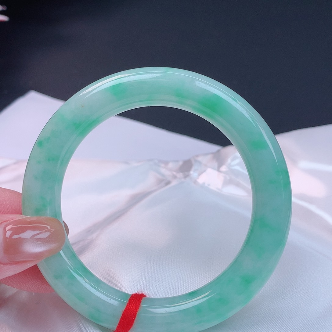 【闪购商品】未镶嵌手镯翡翠55