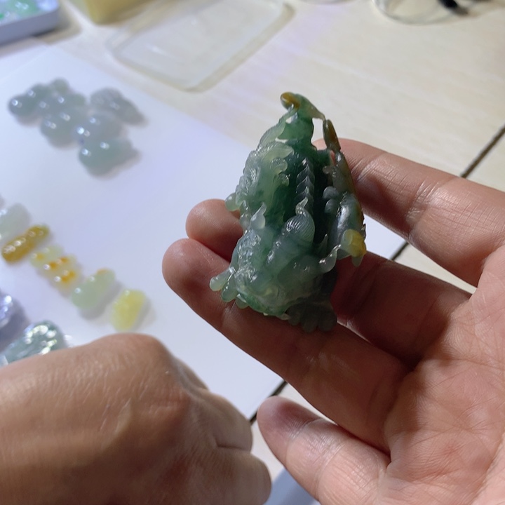 项链未镶嵌翡翠吊坠