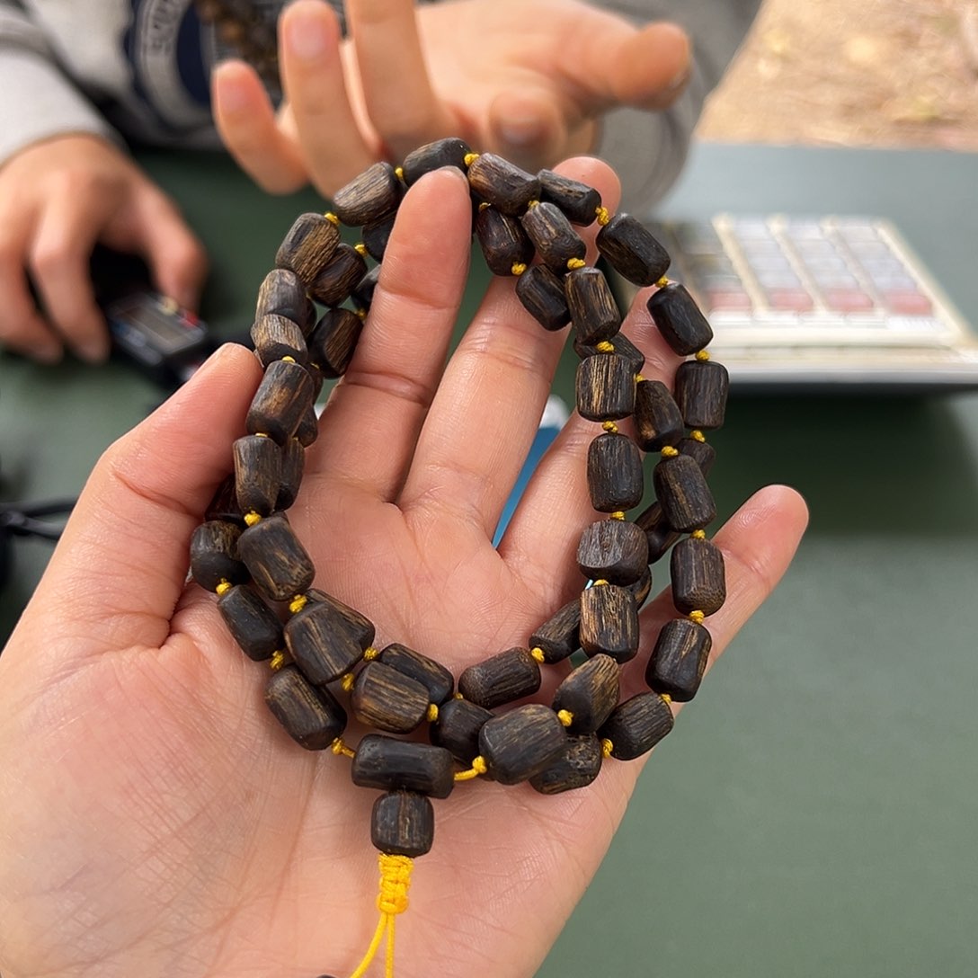 沉香手串蓝宝石沉水30克0.8多样性发一条