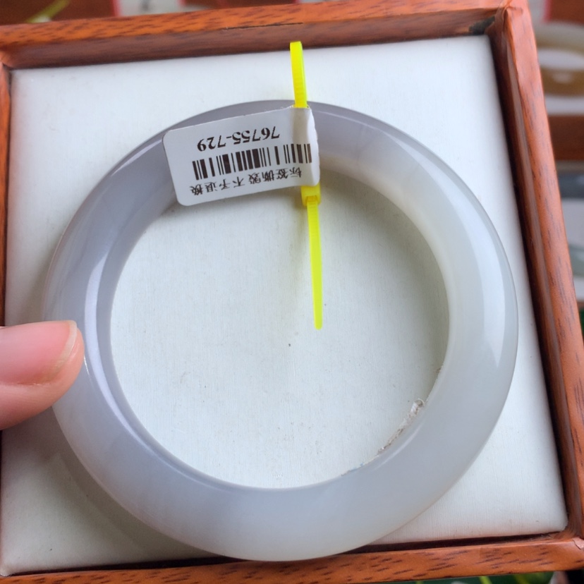 【闪购商品】和田玉手镯未镶嵌