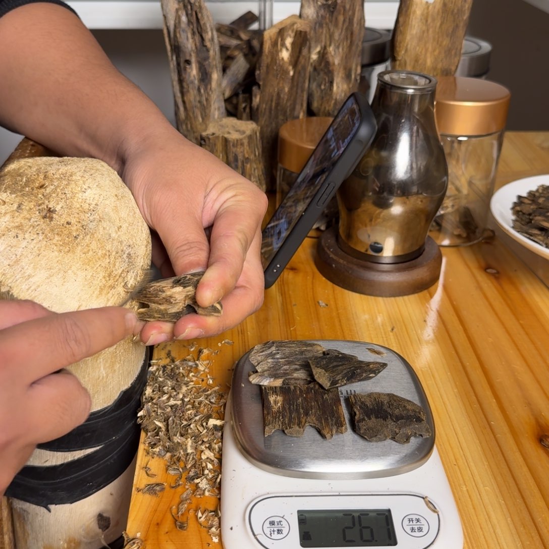 沉香白奇颗粒香26克