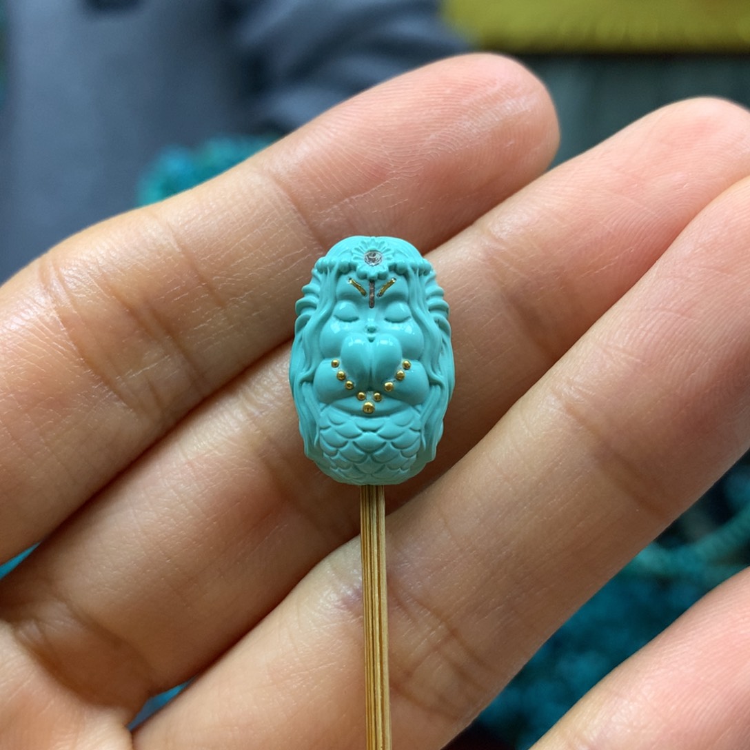 绿松石配饰未镶嵌