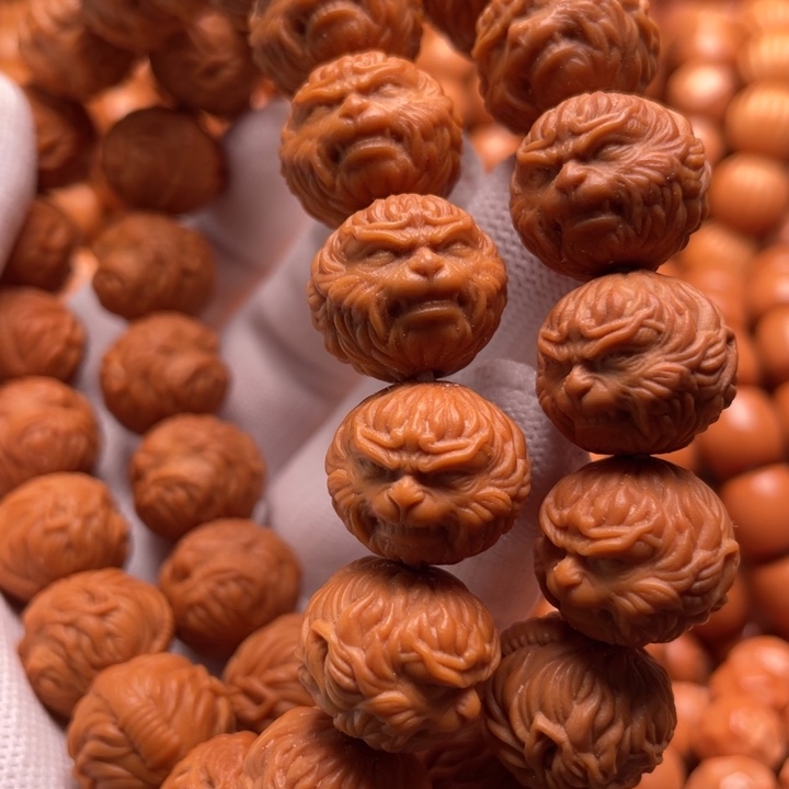 猴头核桃吊坠独*斗战胜佛