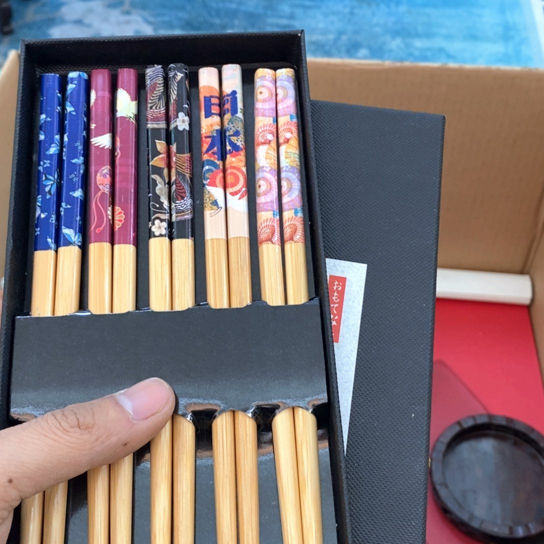 瓷片哈哈哈哈哈哈哈