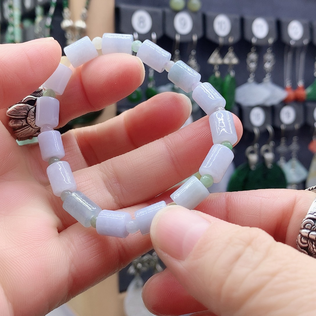 翡翠未镶嵌手链精美