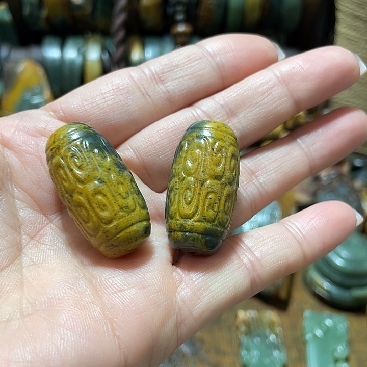 岫岩河磨玉（透闪石质玉）未镶嵌挂件