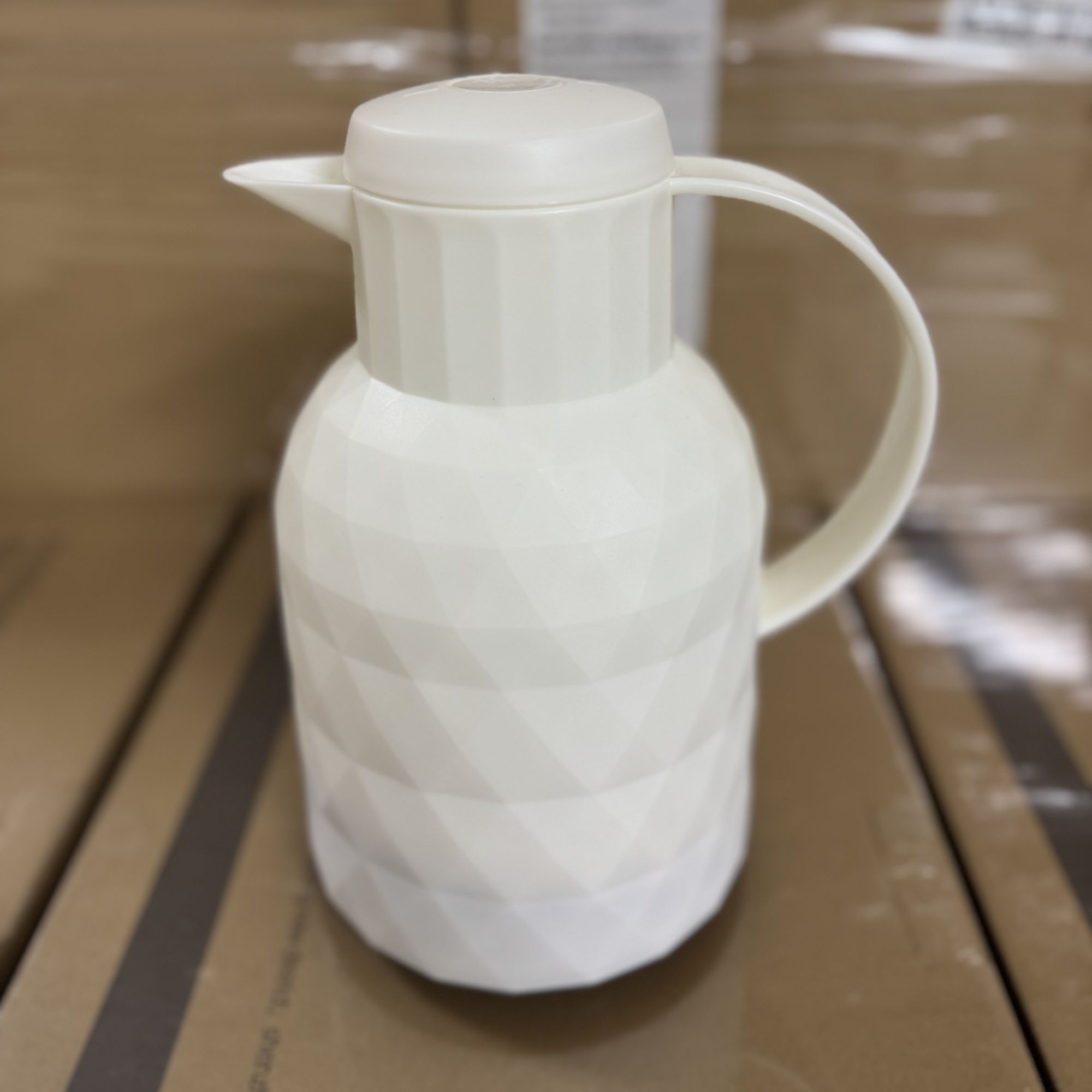 保温壶现代简约家用保温瓶大容量热水瓶菱形办公室保温水壶暖 LY