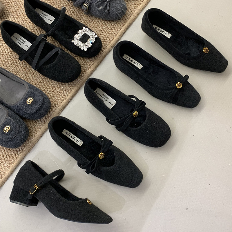 内增高！配裙子小香风呢子单鞋加绒女鞋秋冬法式温柔玛丽珍毛毛