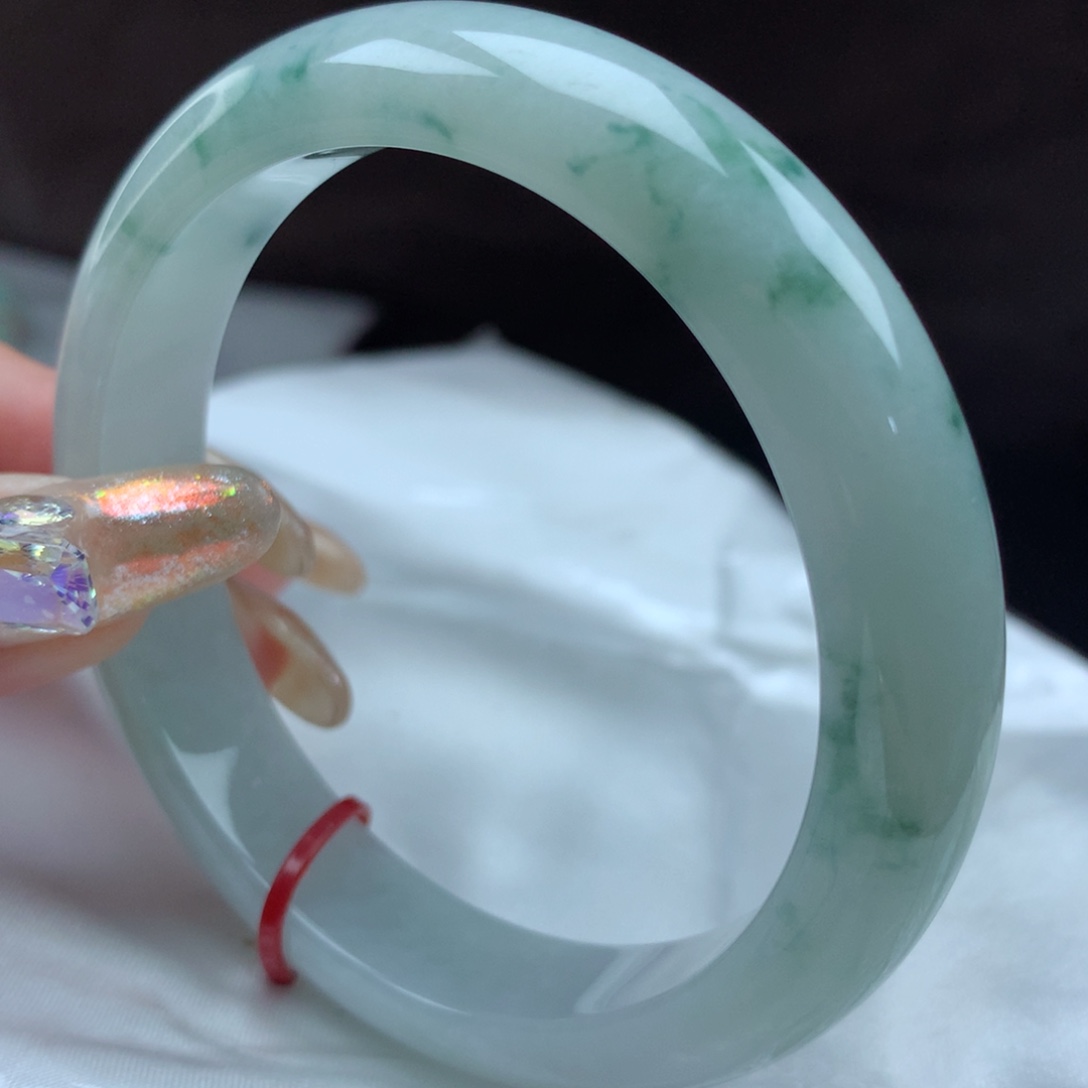 翡翠手镯未镶嵌12098，