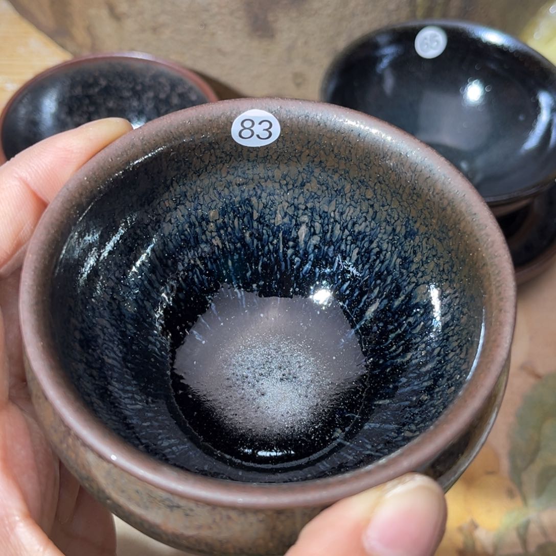茶盏义兴龙窑坚持真柴烧