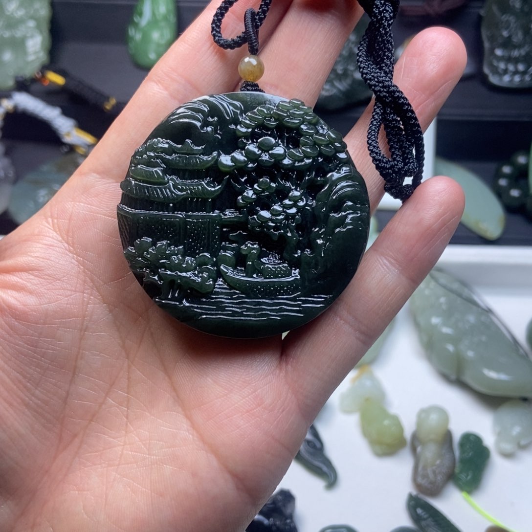 和田玉挂件未镶嵌