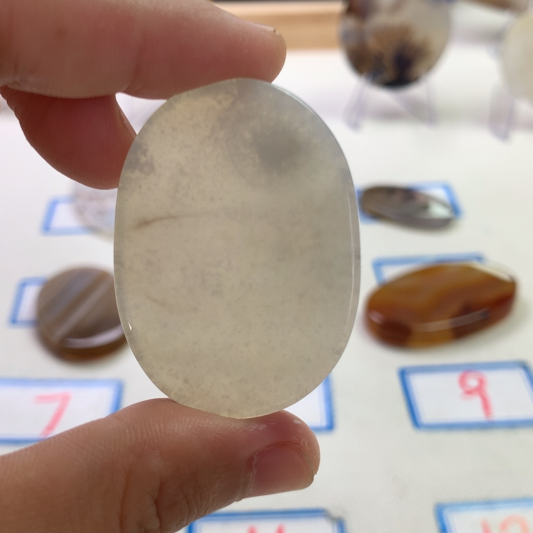 未镶嵌玛瑙/玉髓珠宝半成品