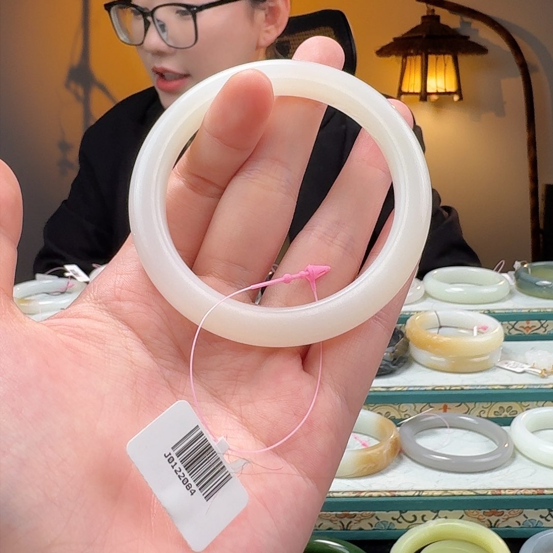 和田玉手镯56.2未镶嵌