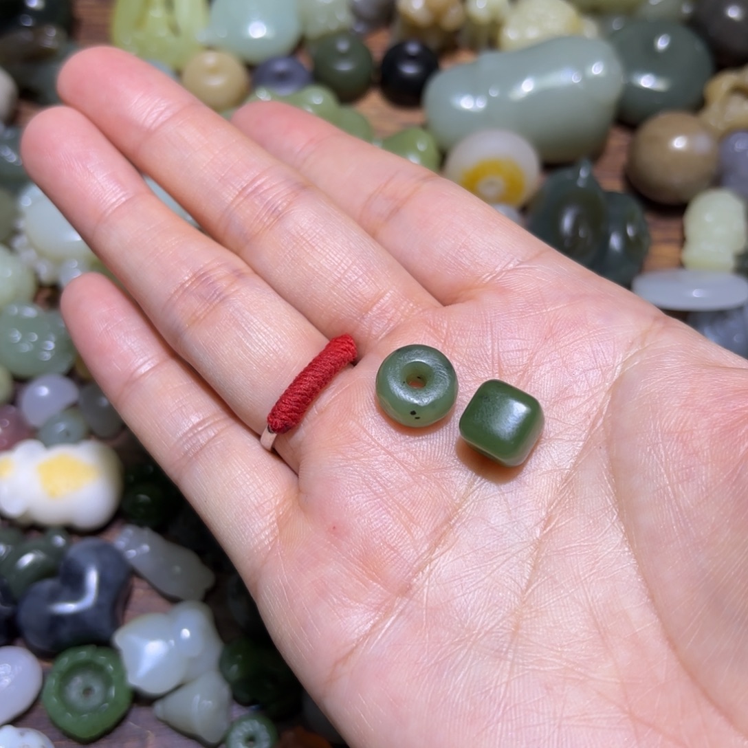 蓝***叶和田玉未镶嵌珠宝半成品