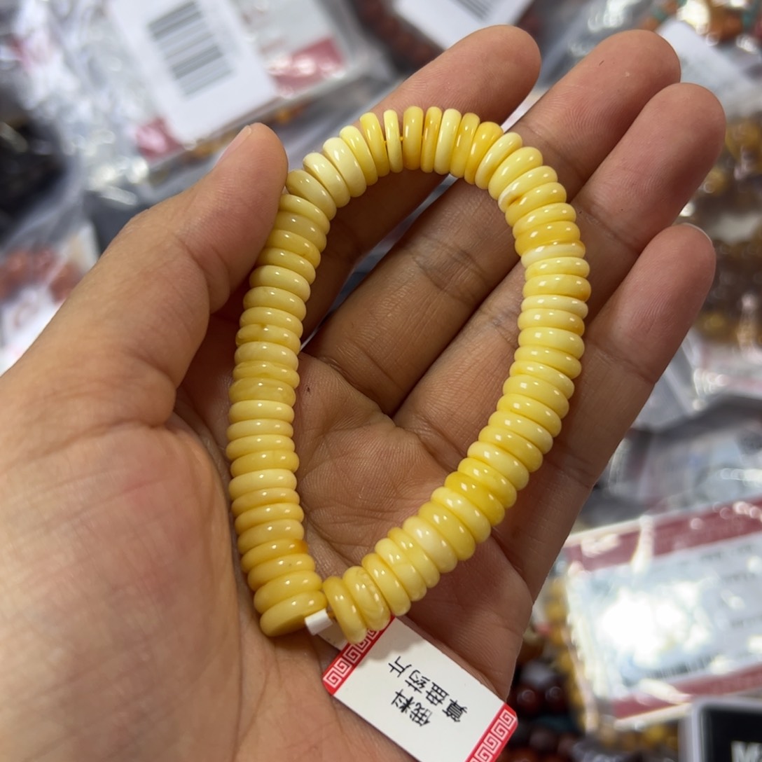 未镶嵌琥珀珠宝奇石729