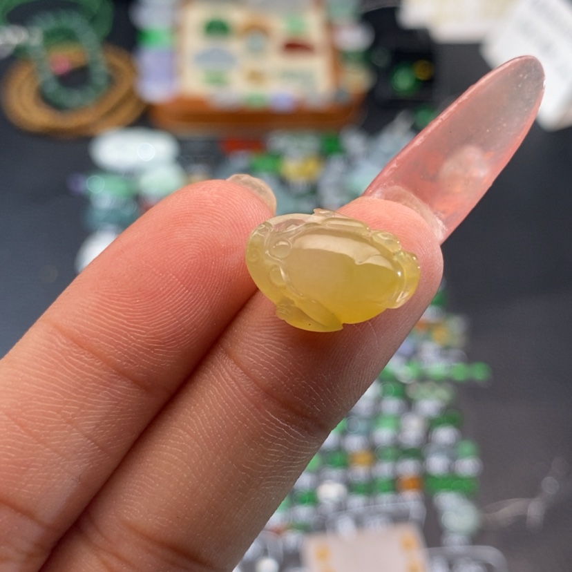 【闪购商品】翡翠挂件未镶嵌金蟾