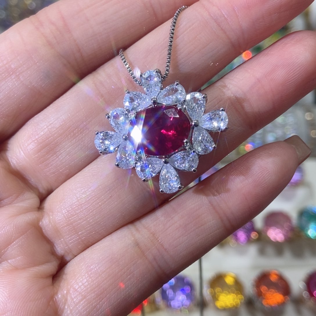 66锆石（处理）吊坠