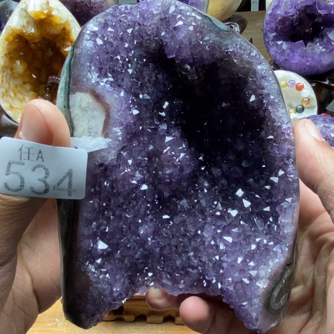 未镶嵌大型摆件（非配饰）水晶